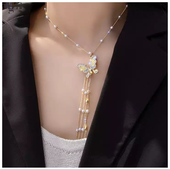 Metallic Colorful Crystal Butterfly Set - Picture 9 of 10